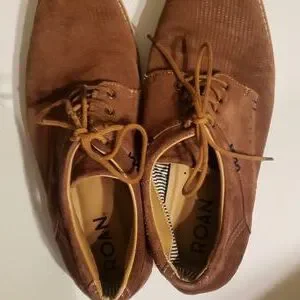 Roan NWOT Men\'s 11.5 Brown Distressed Leather Casual Shoes lace up Oxford Fenton | Roan main image 2